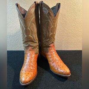 Justin Womens Full Quill Cognac Ostrich Boots. Beautiful with Embroidery Size 6